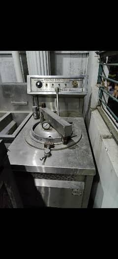 Broast machine / pressure fryer and Deep fryer