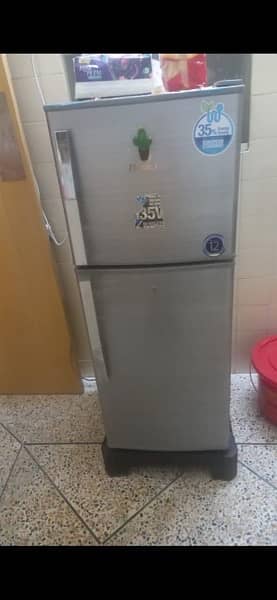 dawlence medium refrigerator 2