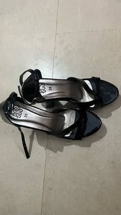 ECS HIGH HEELS BLACK