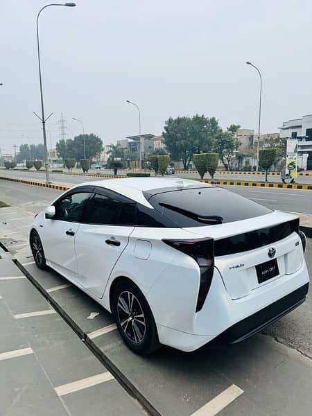 Toyota Prius 2016 2