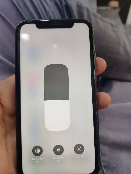 Iphone 11 64gb jv Non Active Water pack 4