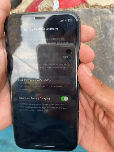 I Phone Xr Non PTA F Unlock 64 gb all ok 3