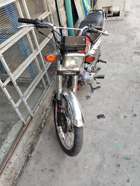 Special edition Honda 125 rwp Number 5