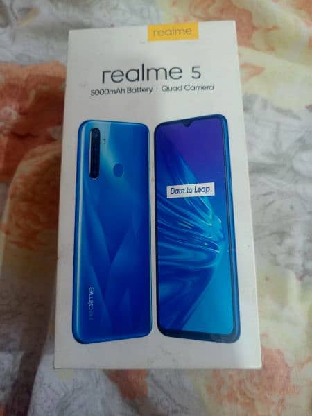 Realme 5. (4 gb 64 gb) 0