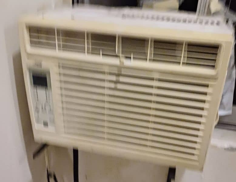 window ac for sale 1