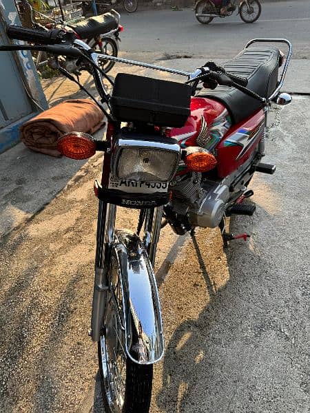 honda 125 2023 7