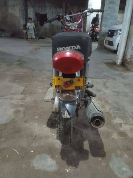 honda cg 125 karachi no# read add 4