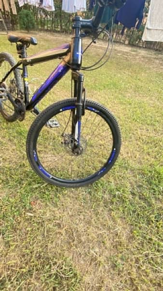 24 Inch Zonic Imported cycle slightly used. 5