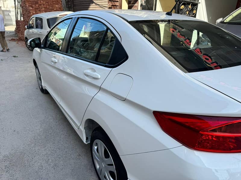 Honda city 1.2 Auto 2024 Already Bank Leased 3