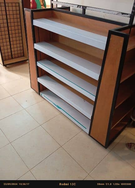 Racks of high quality (best for marks or shops) 7