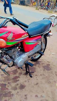 125 Honda original condition all ok also option exchange with honda 70 0