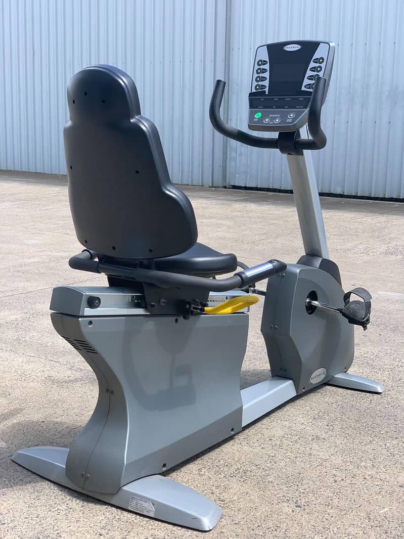 Exercise Bikes || Ellipticals || Gym Cycle || spin bike for sale 7