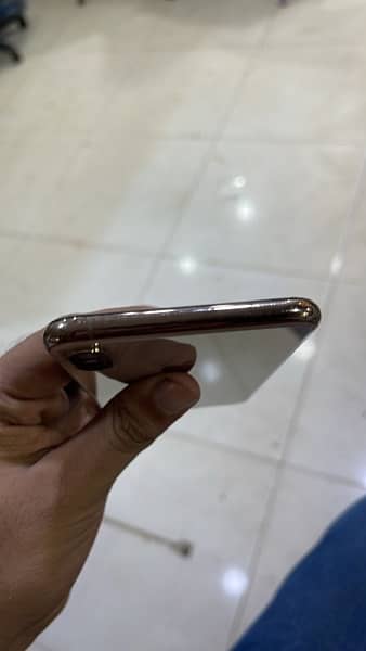 iphone xs max pta approved dual sim 5