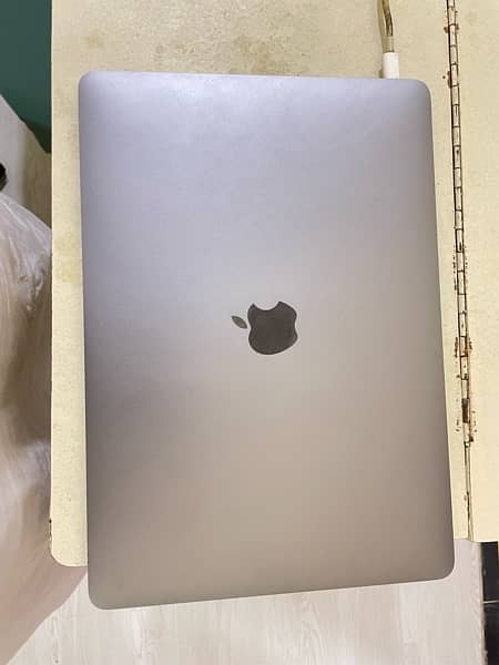 Macbook Pro 2017 13 inch 6