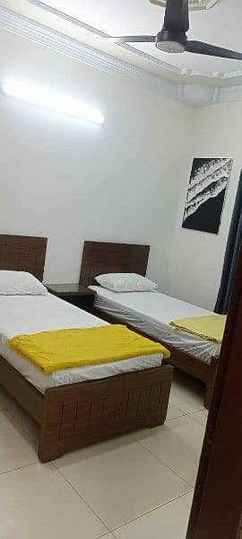 Boys Hostel & Bachelor' Accommodation 5