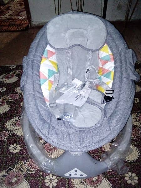 TINNIES BABY SWING CHAIR 3