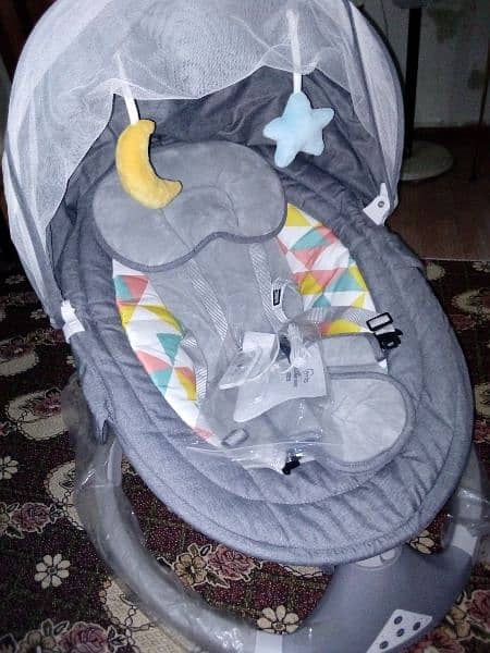 TINNIES BABY SWING CHAIR 6