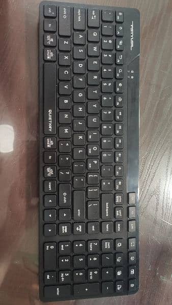 A4Tech Fstyler FBK27C Bluetooth & 2.4G Rechargeable Wireless Keyboard 3