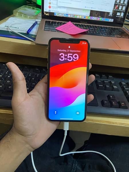 iphone xs 64GB Non PTA 2