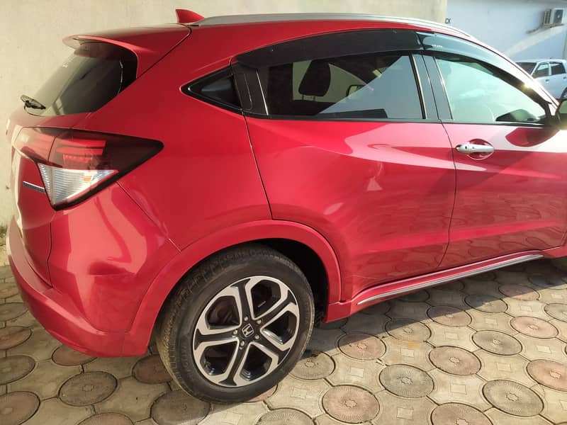 Honda Vezel 2016 9