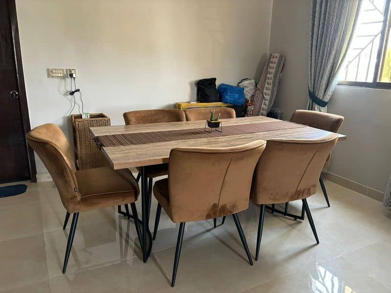 Dining table, 6 seats (habbit) 3