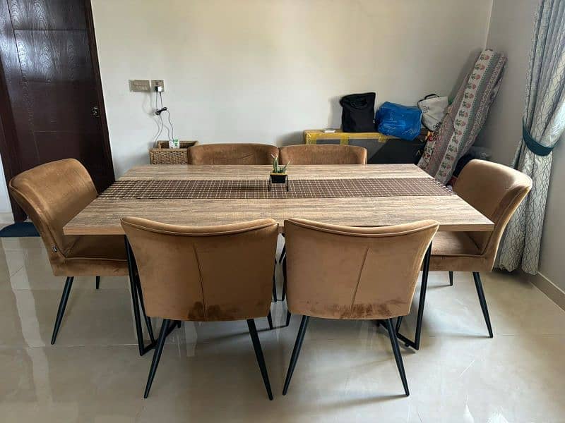 Dining table, 6 seats (habbit) 4