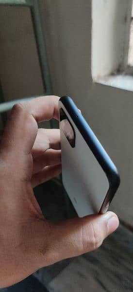 Google pixel 4xl Condition 10/9 with original charger 3