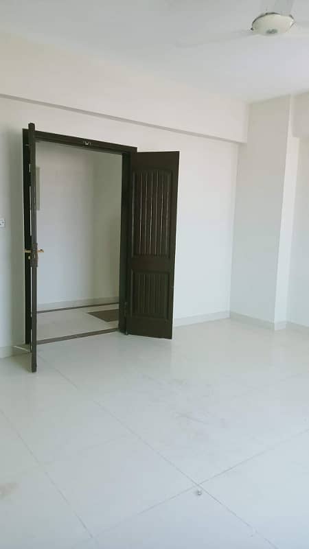 10 Marla Flat for Rent in Askari 11 Lahore 1