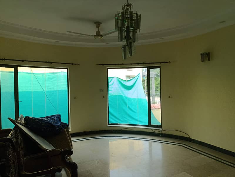 1 Kanal Beautiful House For Rent In GG Block Phase 4 DHA Lahore 2