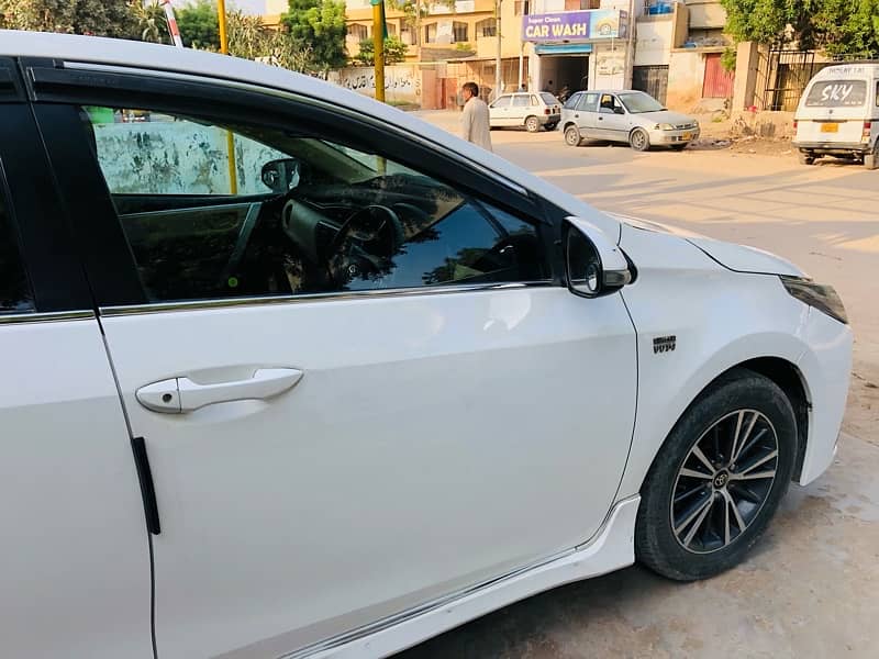 Toyota Corolla Altis 2017 8