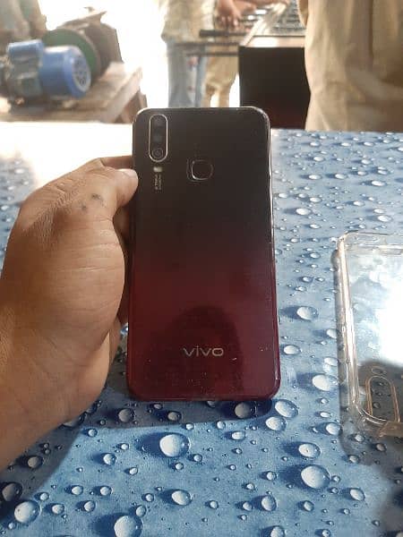 vivo y15 4/64 with box 2