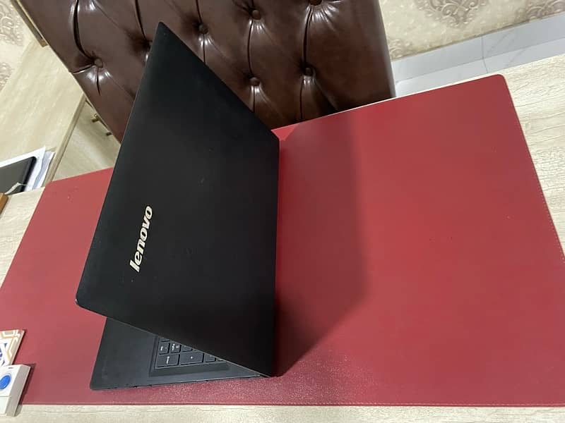 Lenovo Lapi 1 handed used new condition with 8Gb ram 512hhd 128 ssd 3