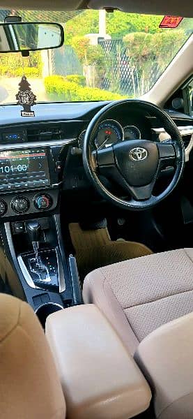 Toyota Corolla Altis 2016 18