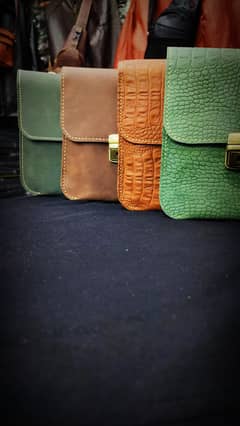 Leather Handbags|Leather Pouch|Leather Wallets