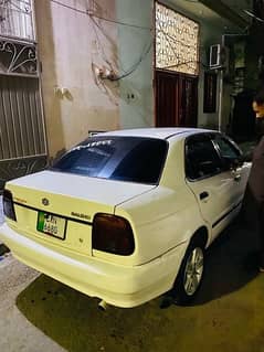 Suzuki Baleno 2000