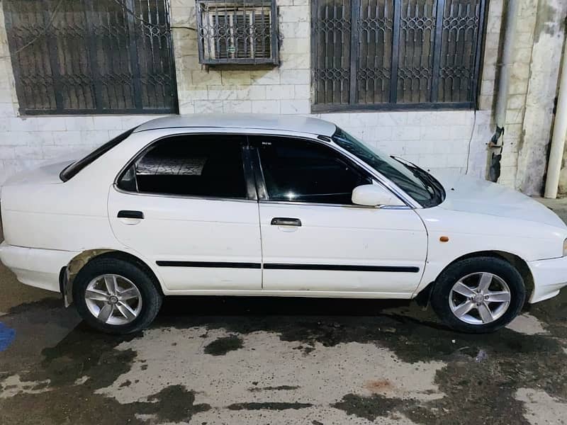 Suzuki Baleno 2000 3