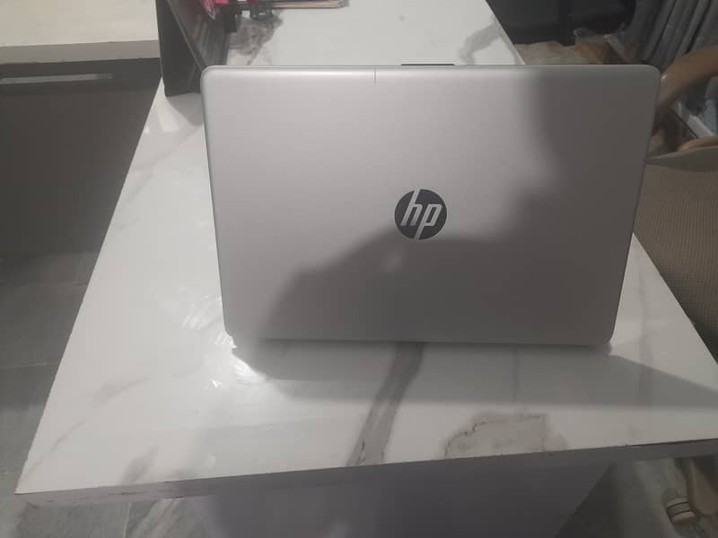 HP Laptop Core i5 11th gen 8gb ram 512 SSD 5