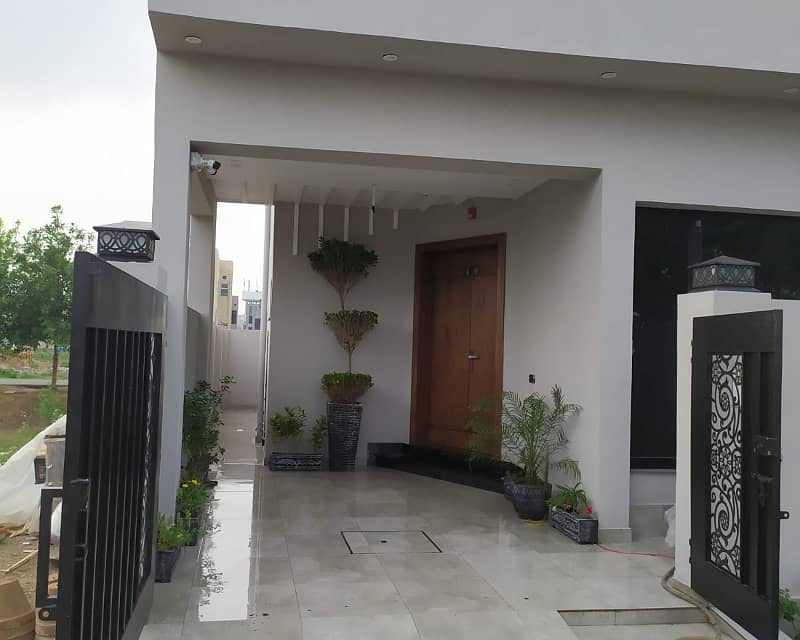 5 Marla Luxury House Available For sale In DHA Phase 9 Town Lahore 2