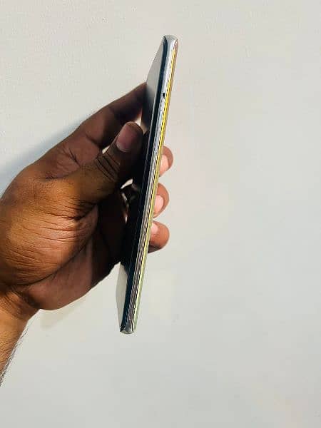 OnePlus 8 Good Condition 7