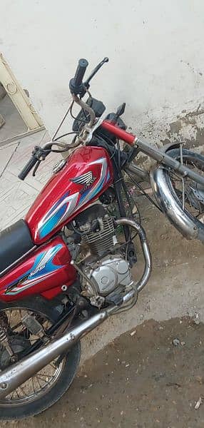 Honda 125 2001 model 6