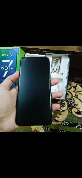 infinix note 7 lite ha saaf fone ha 4/64 full box ke sath 1