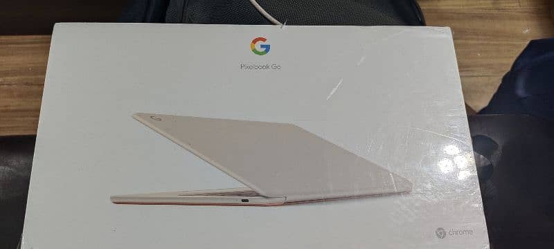 **Google Pixelbook Go – Ultra-Light, Fast, and Portable Chromebook** 1