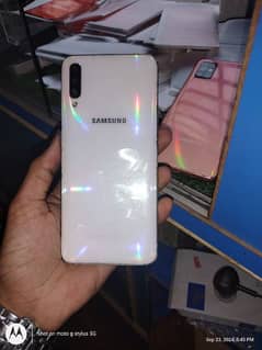 Samsung Galaxy a70