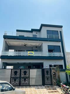 10 Marla Brand New House Available For Sale In Tulip Block In Park View City 0