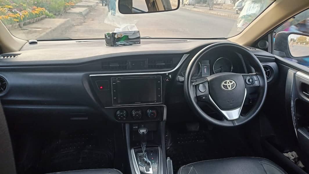 Toyota Corolla Altis 2018 4