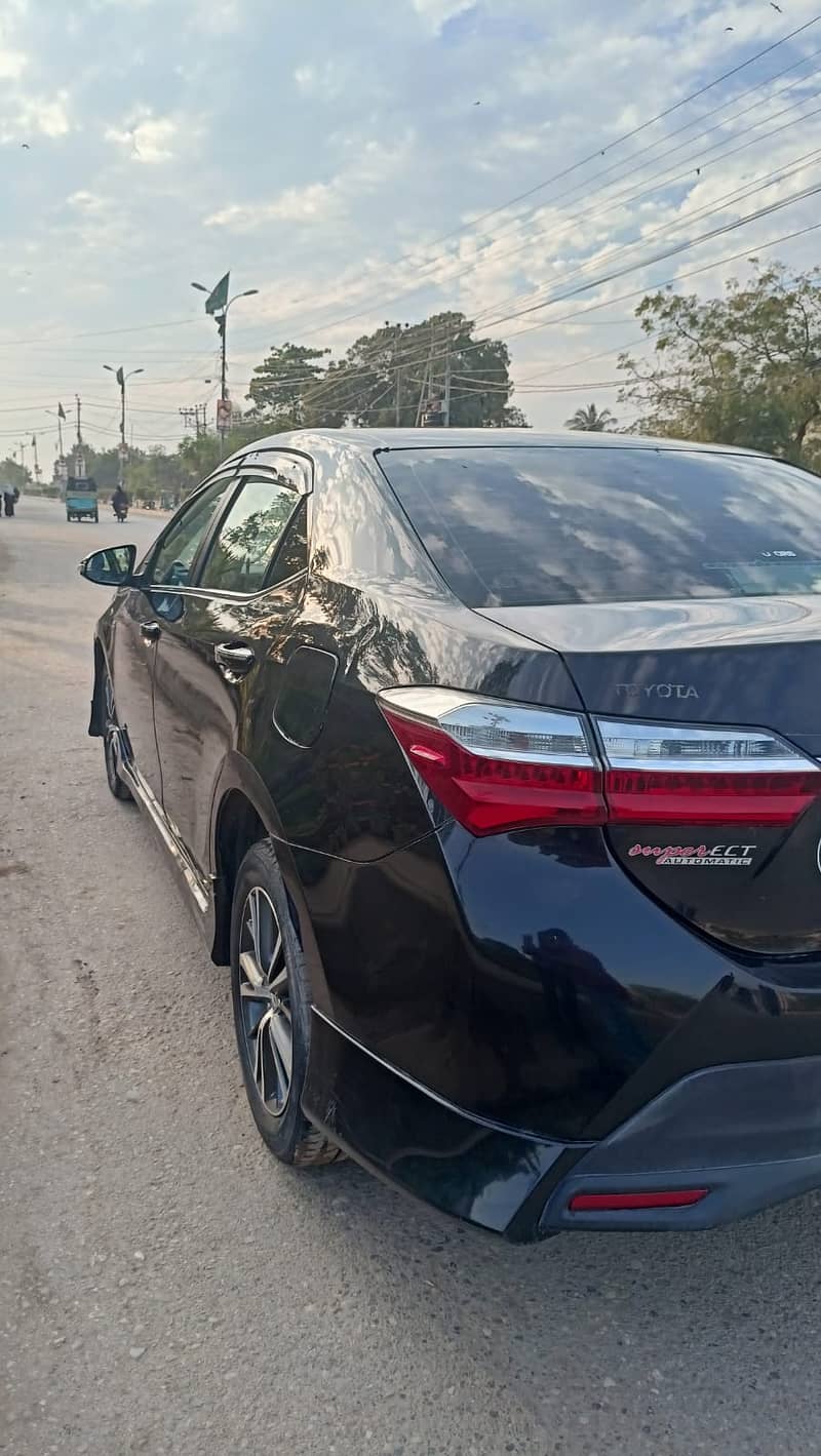 Toyota Corolla Altis 2018 8