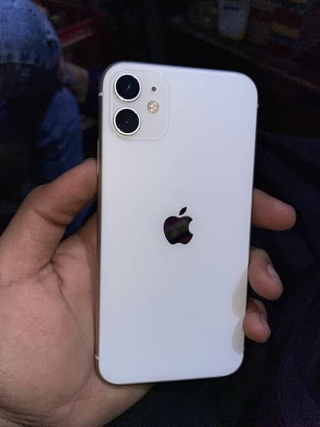 iphone 11 Factory Unlocked 3