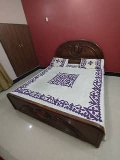 king size bed