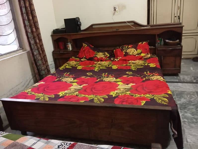 Solid large capacity bed 2