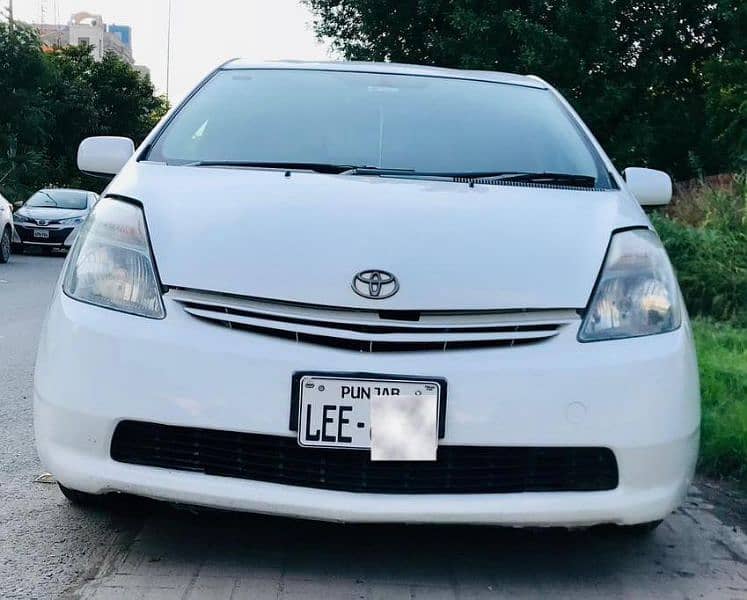 Toyota Prius 2011 3